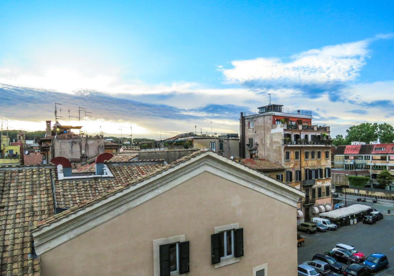 רומא Mattia'S Penthouse - View Over Trastevere Roofs מראה חיצוני תמונה